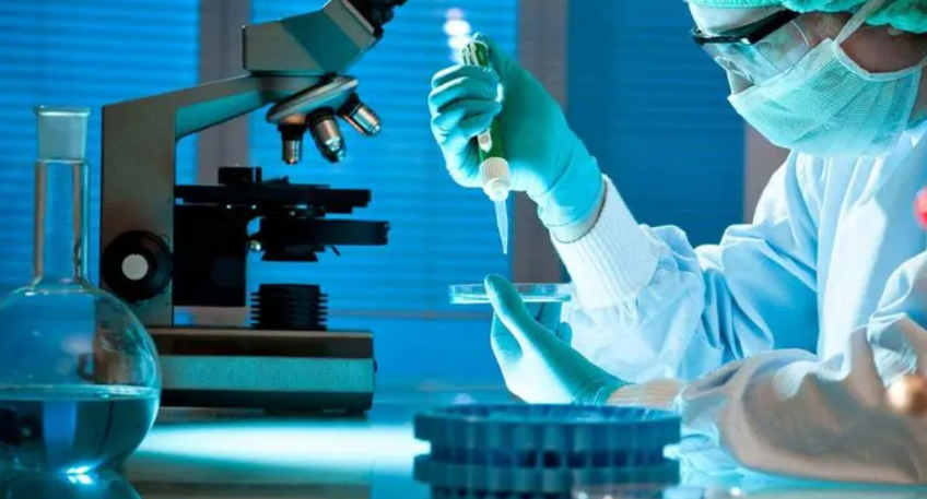 全封閉全自動(dòng)生物組織脫水機(jī)與半自動(dòng)機(jī)型怎么選？成本 + 效率對(duì)比